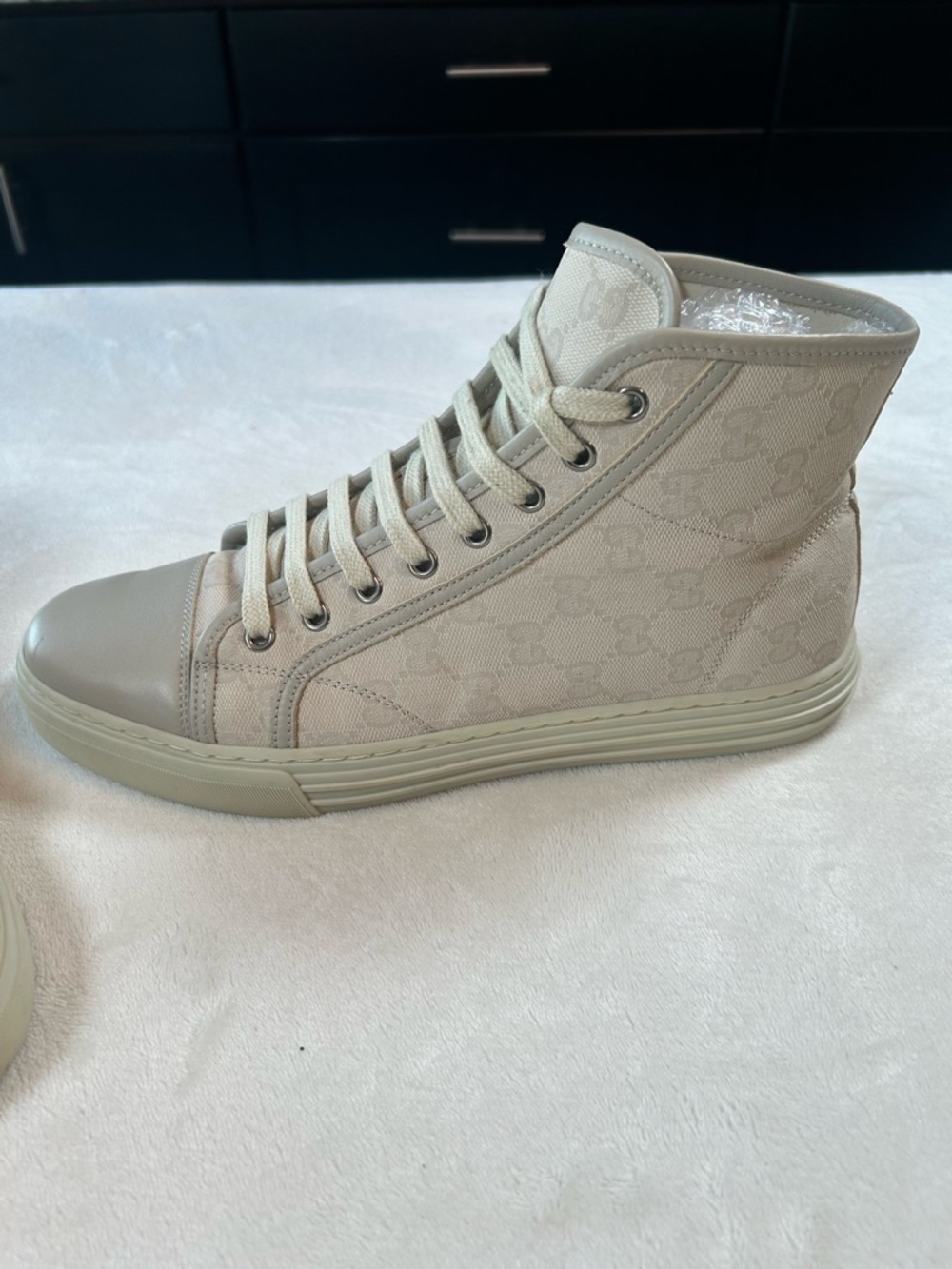 Gucci Men’s GG Canvas Leather High-Top Sneakers Embossed Sole Sz US 7.5 UK 7 - Picture 2 of 14